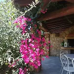 Villino Del Pepe Rosa Villasimius