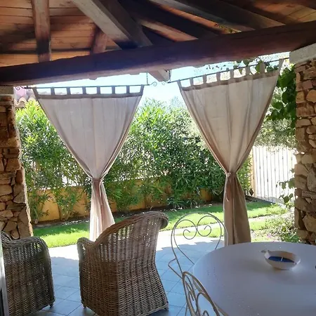 Villino Del Pepe Rosa Tatil Evi Villasimius