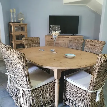 Villino Del Pepe Rosa Villasimius